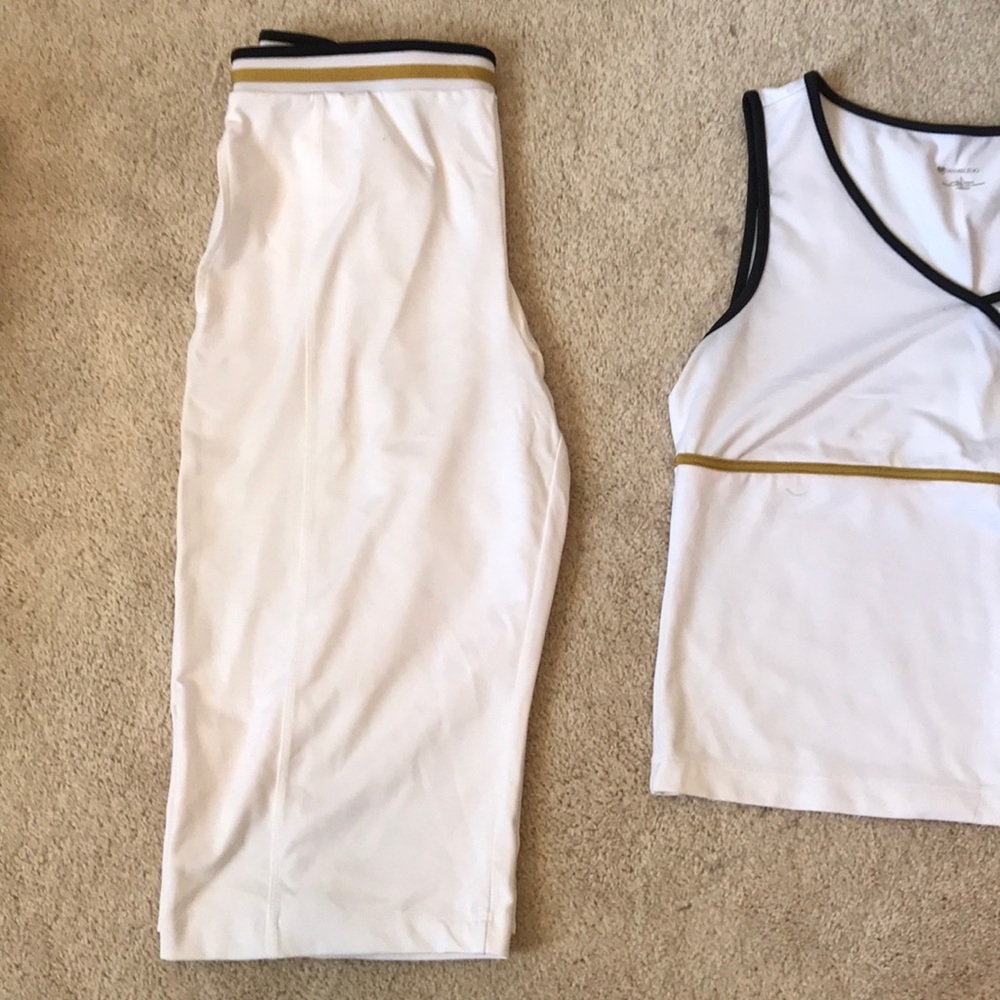 Work out pants and top